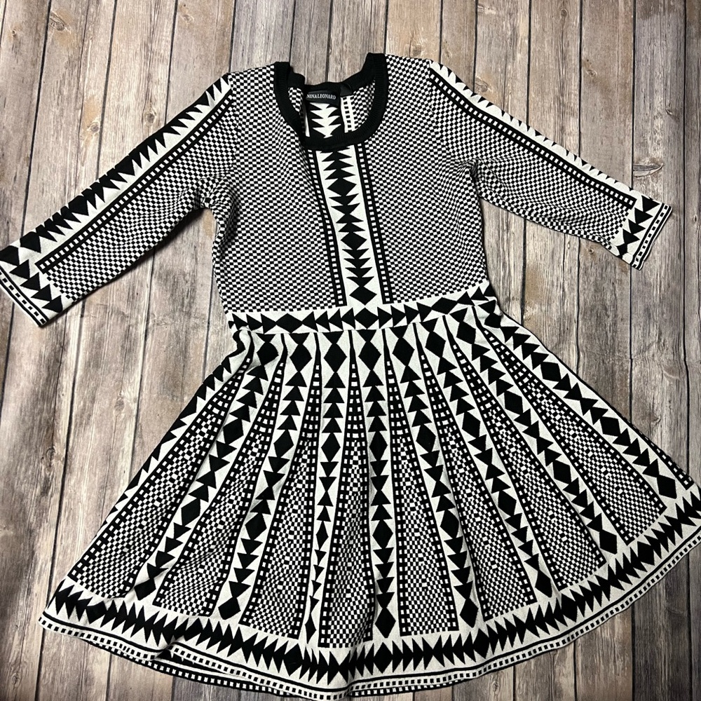 Nina Leonard Monochrome Patterned Maxi Dress